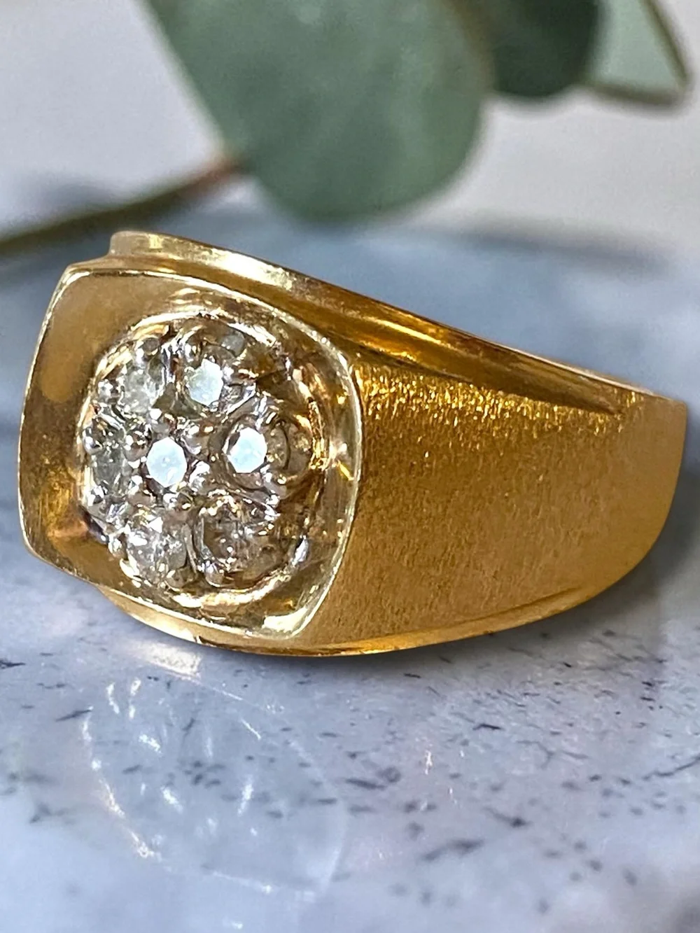 MENS Vintage 14k Yellow Gold Seven DIAMOND CLUSTER Statement Ring Size 10.25